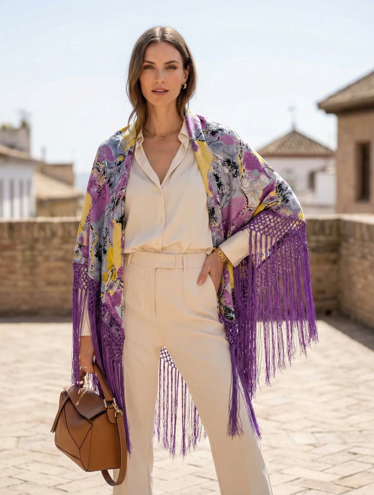 Châle espagnol violet et jaune - Vêtement