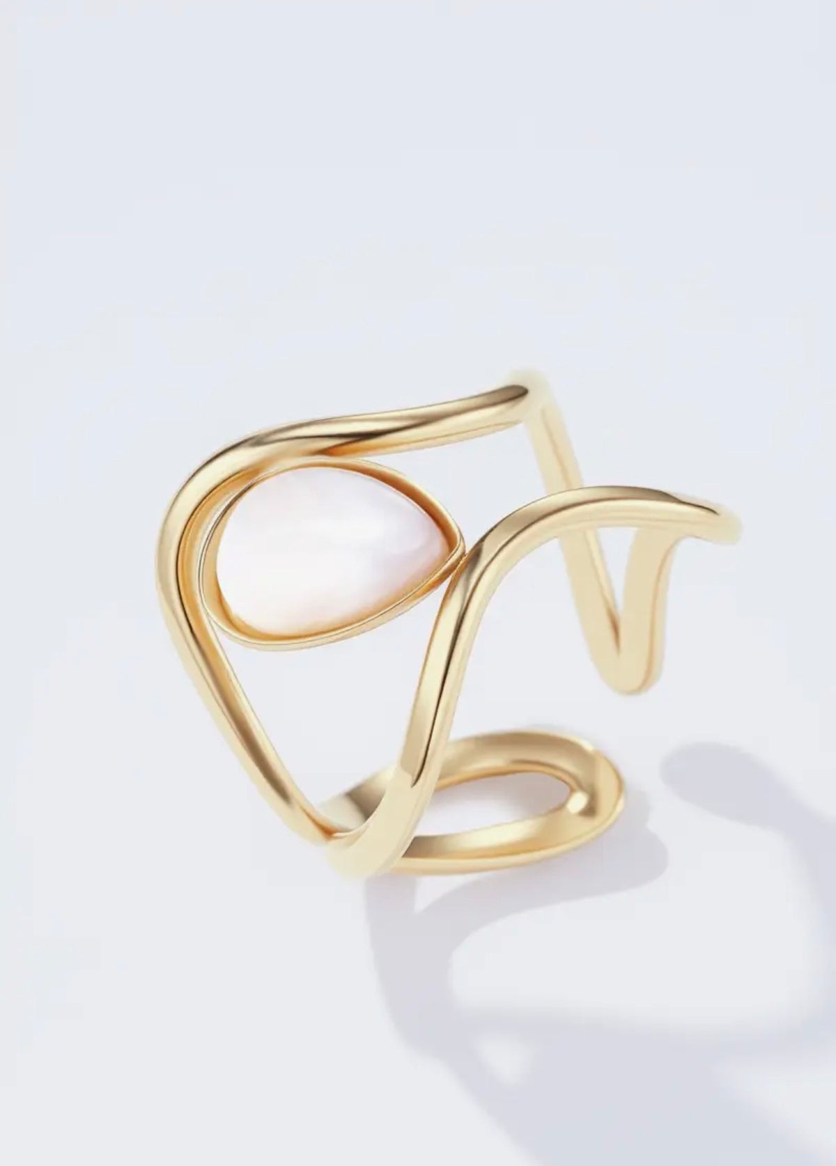 Bague nacre blanche et doré - acier inoxydable