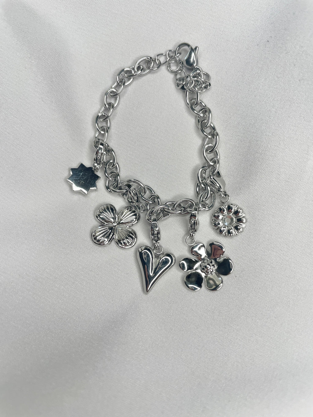 Bracelet fleur argenté - Acier Inoxydable