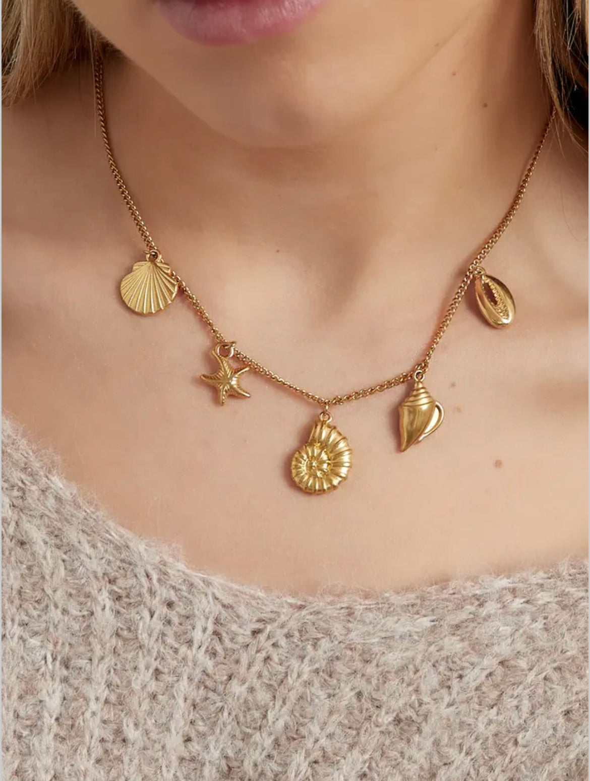 Collier coquillage doré - Acier inoxydable
